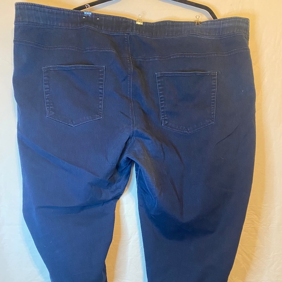 NEW Women's Plus-size Jeggings, Size 5X - Picture 3 of 4